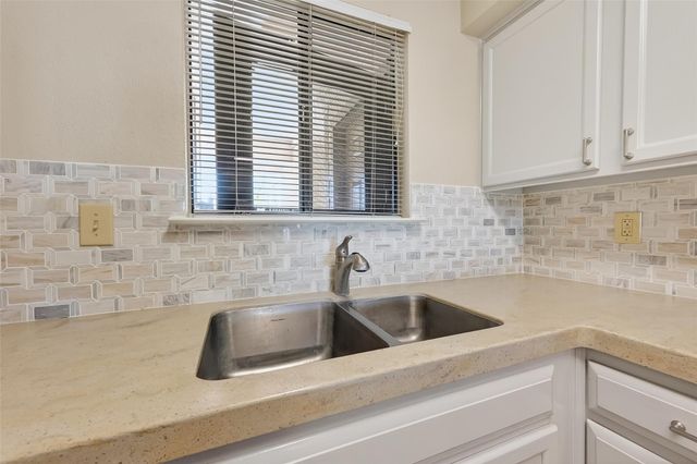 209 Lakeview Terrace D, Conroe, TX 77356