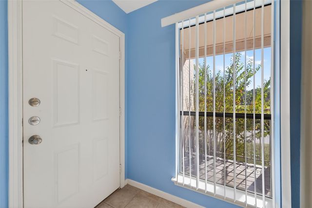 209 Lakeview Terrace D, Conroe, TX 77356