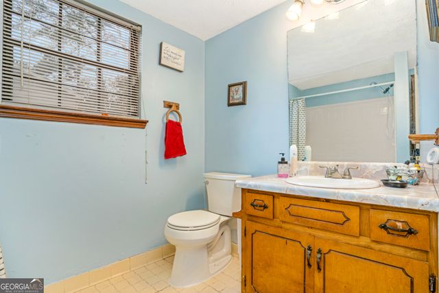 6487 River Glen Drive, Riverdale, GA 30296