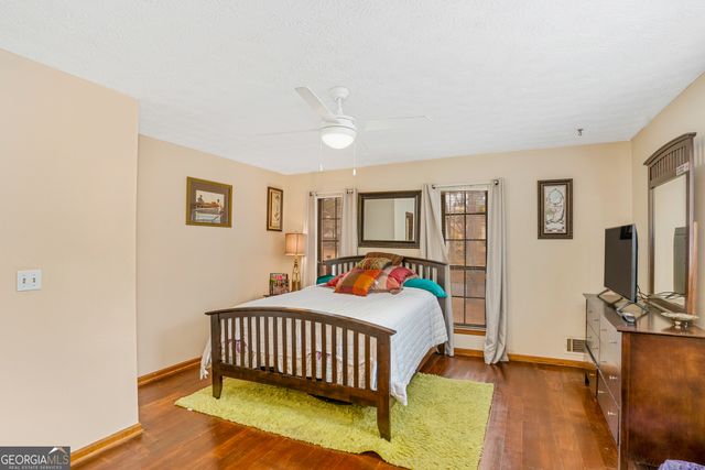 6487 River Glen Drive, Riverdale, GA 30296