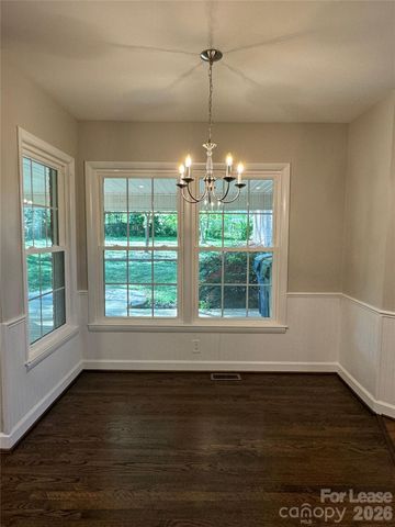 1002 S Main Street, Mount Holly, NC 28120