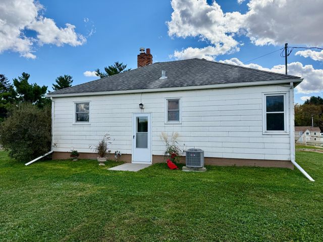 1715 SE Marshall Street, Albert Lea, MN 56007