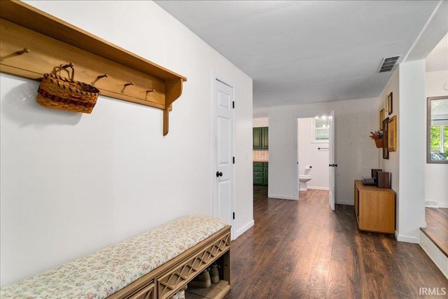 77 Morrow Lane, Boonville, IN 47601
