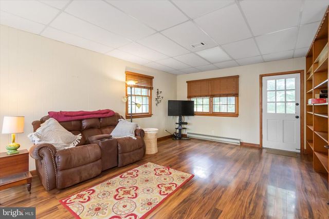 561 BILLMYER MILL RD, Shepherdstown, WV 25443