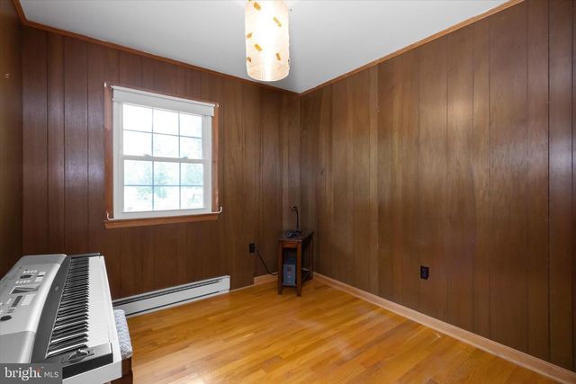 561 BILLMYER MILL RD, Shepherdstown, WV 25443