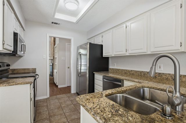 5 Sundance Court, Trophy Club, TX 76262