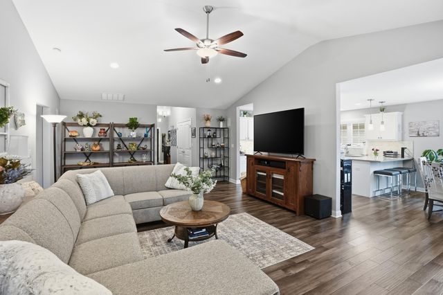 10100 W 134th Avenue, Cedar Lake, IN 46303