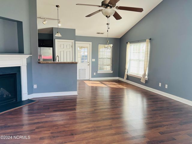 3715 Lena Lane, Greenville, NC 27834