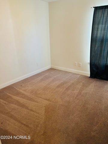 3715 Lena Lane, Greenville, NC 27834