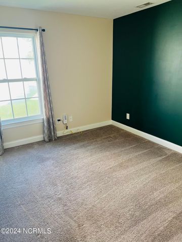 3715 Lena Lane, Greenville, NC 27834