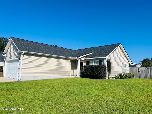 3715 Lena Lane, Greenville, NC 27834