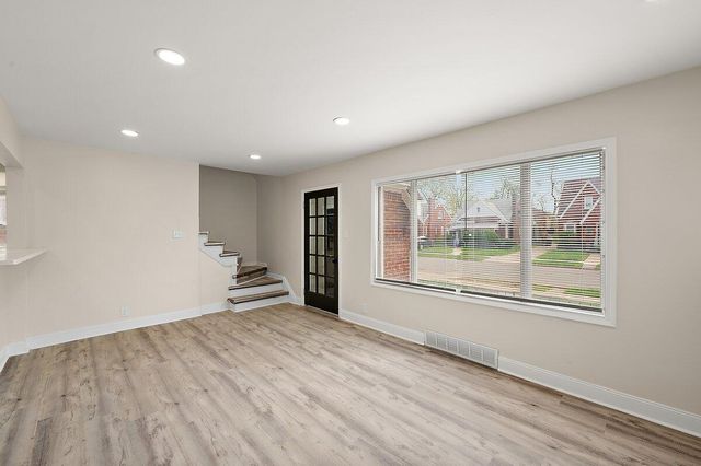 18915 Steel Street, Detroit, MI 48235