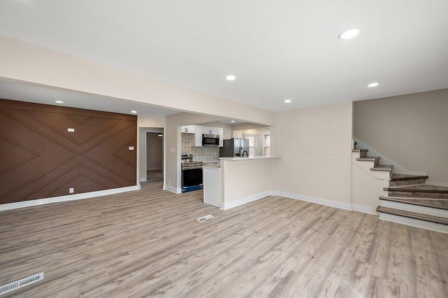 18915 Steel Street, Detroit, MI 48235