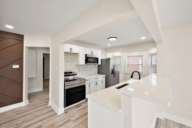 18915 Steel Street, Detroit, MI 48235