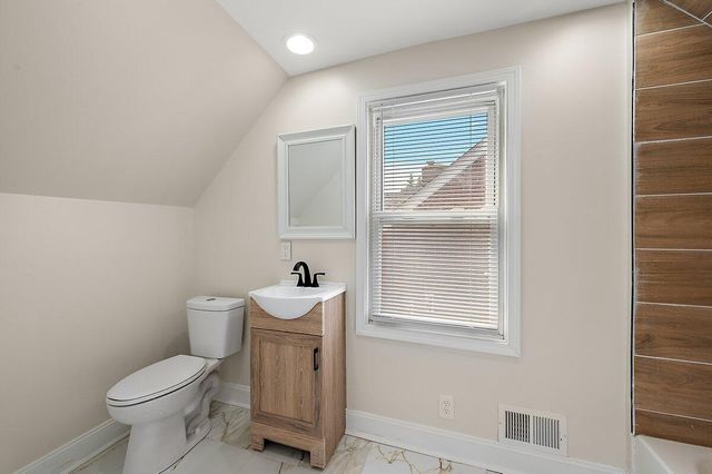 18915 Steel Street, Detroit, MI 48235