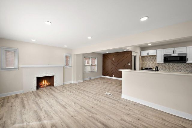 18915 Steel Street, Detroit, MI 48235