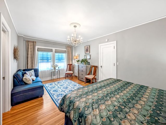 2615 Park Avenue 611, Minneapolis, MN 55407