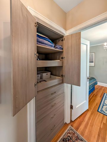 2615 Park Avenue 611, Minneapolis, MN 55407