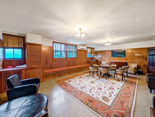 2615 Park Avenue 611, Minneapolis, MN 55407