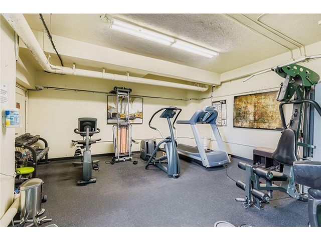 2615 Park Avenue 611, Minneapolis, MN 55407
