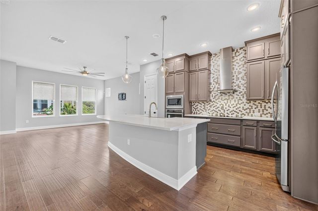 9597 CAVENDISH DRIVE, Tampa, FL 33626