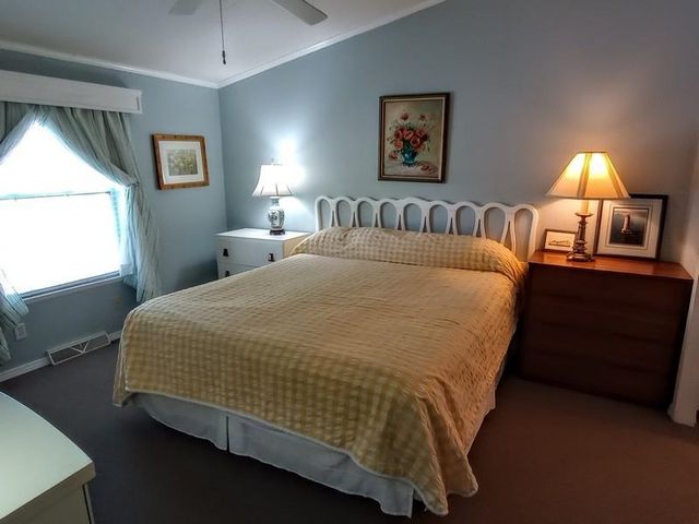 5402 Lexington Avenue, Gladwin, MI 48624