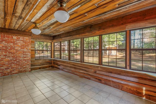 10699 Tucson Lane, Keithville, LA 71047