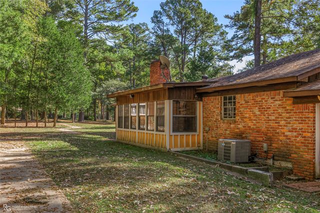 10699 Tucson Lane, Keithville, LA 71047