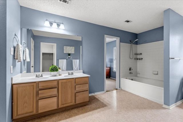 721 Justeford DR, Pflugerville, TX 78660
