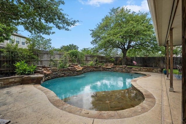 721 Justeford DR, Pflugerville, TX 78660
