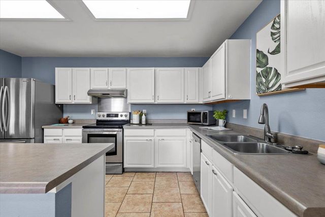 721 Justeford DR, Pflugerville, TX 78660