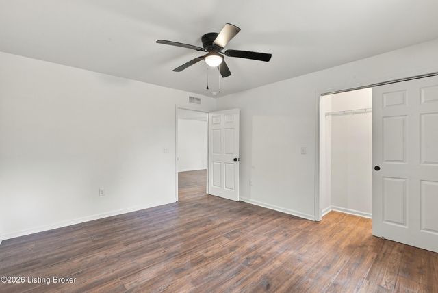 6617 Sylvania Rd, Louisville, KY 40258
