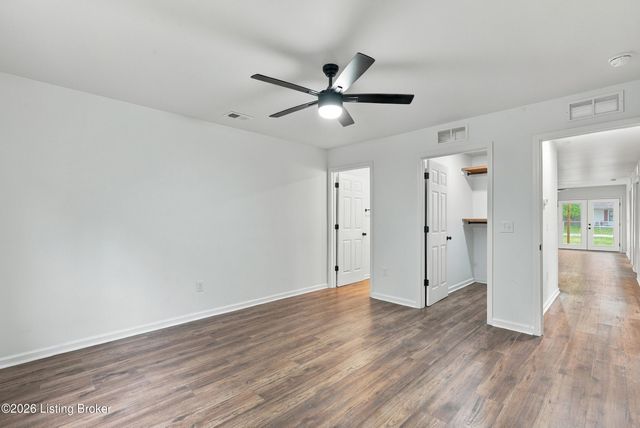 6617 Sylvania Rd, Louisville, KY 40258