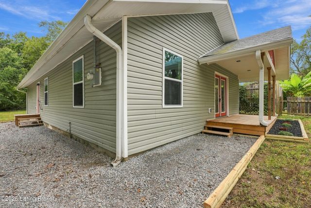 6617 Sylvania Rd, Louisville, KY 40258