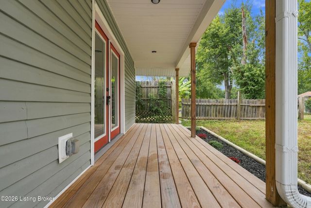 6617 Sylvania Rd, Louisville, KY 40258
