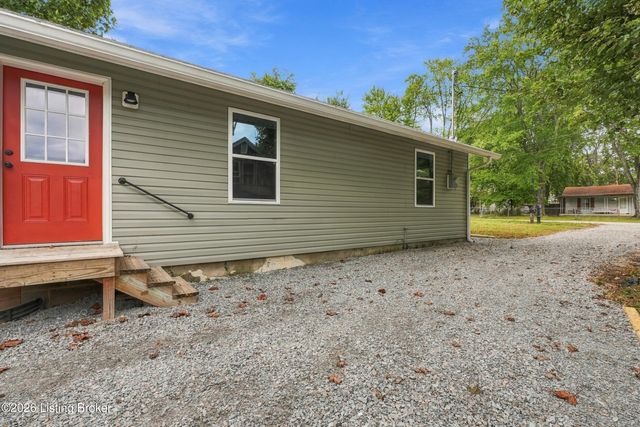 6617 Sylvania Rd, Louisville, KY 40258