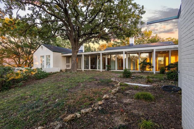 3906 Highland Drive, Denison, TX 75020