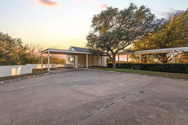 3906 Highland Drive, Denison, TX 75020