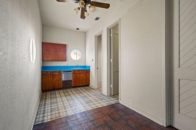 3906 Highland Drive, Denison, TX 75020