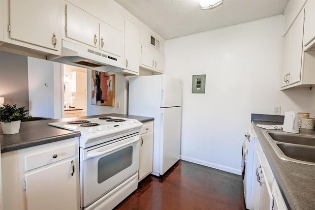 3914 Avenue D 104, Austin, TX 78751
