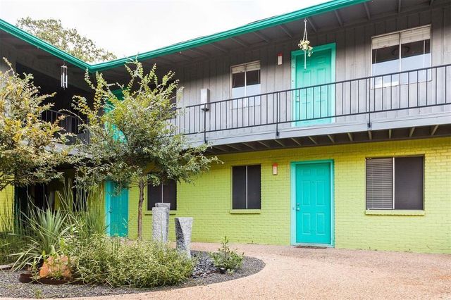 3914 Avenue D 104, Austin, TX 78751