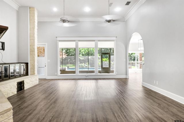 18155 Oak Forest, Flint, TX 75762