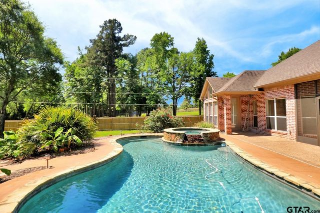 18155 Oak Forest, Flint, TX 75762