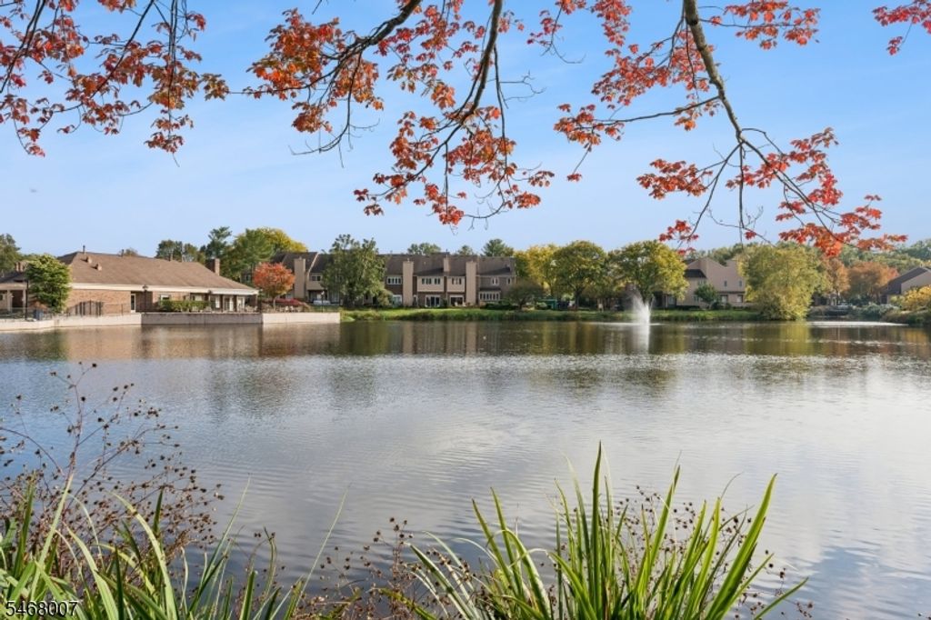 22 Bedford Ct, Madison Boro, NJ 07940 — exterior