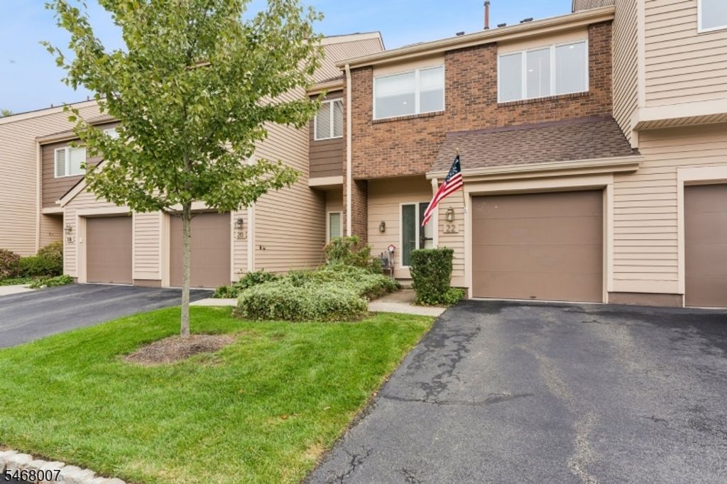 22 Bedford Ct, Madison Boro, NJ 07940 — photo 2