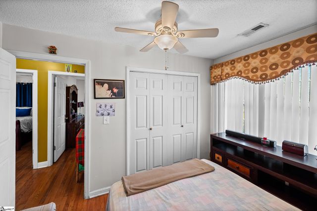 9 Michael Drive, Greenville, SC 29611