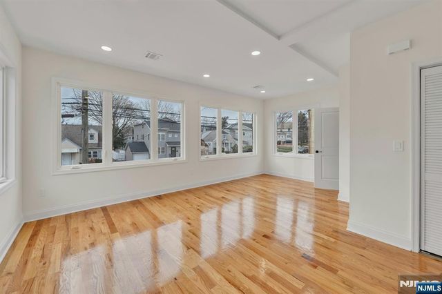 372 Rutherford Boulevard, Clifton, NJ 07014