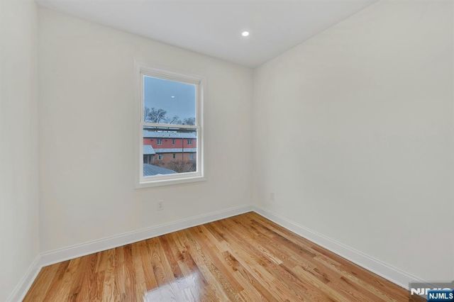 372 Rutherford Boulevard, Clifton, NJ 07014