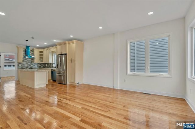 372 Rutherford Boulevard, Clifton, NJ 07014