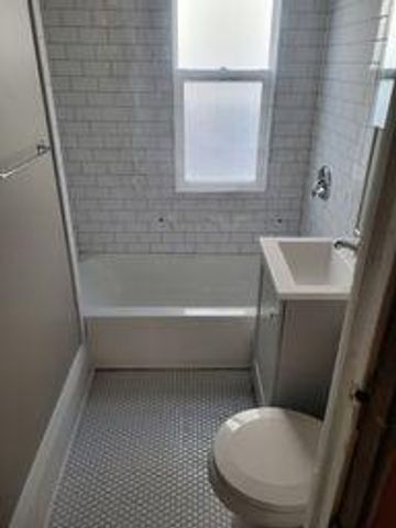 1681 Van Buren Avenue, Saint Paul, MN 55104